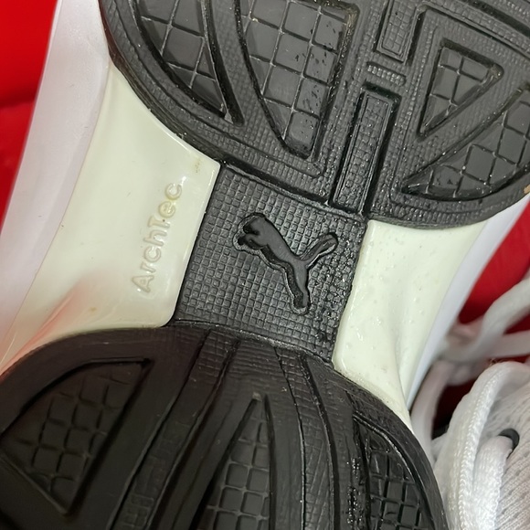 PUMA Unisex- Axelion Mesh Running Shoe Size 6C - Picture 10 of 10